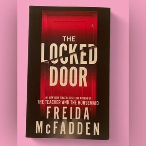 ‘The Locked Door’ Book - Freida McFadden